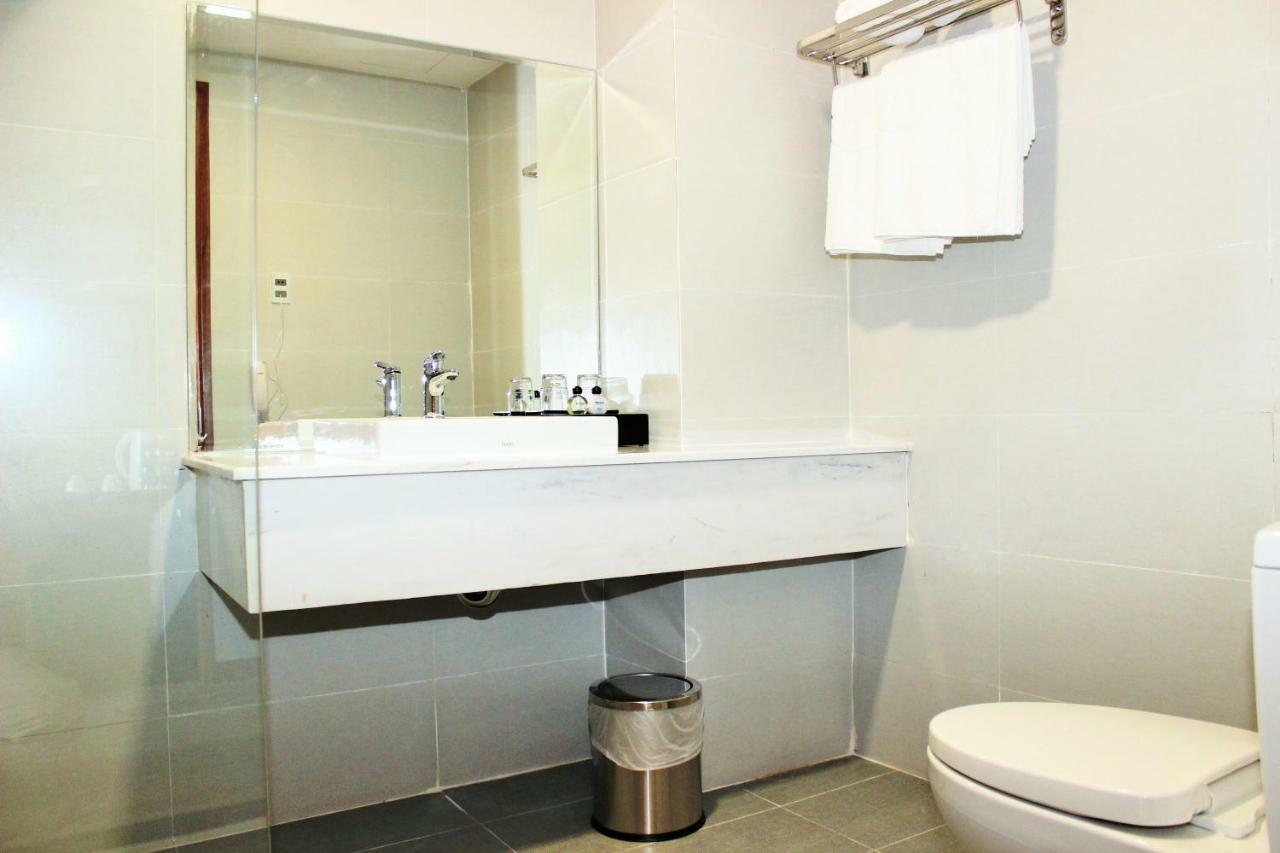 Sky Hotel Hong Ngu Dış mekan fotoğraf
