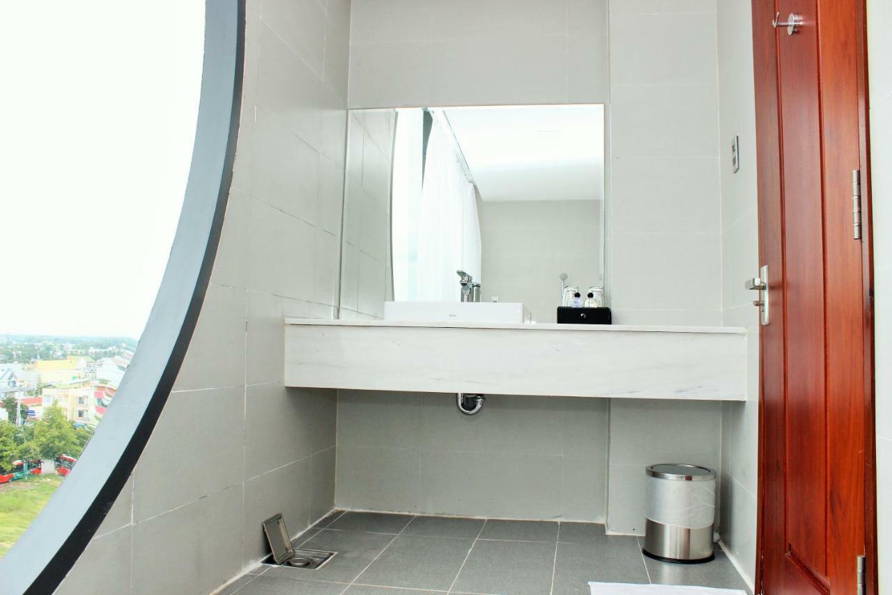 Sky Hotel Hong Ngu Dış mekan fotoğraf