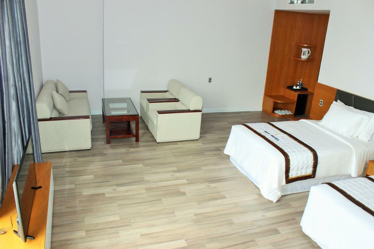 Sky Hotel Hong Ngu Dış mekan fotoğraf