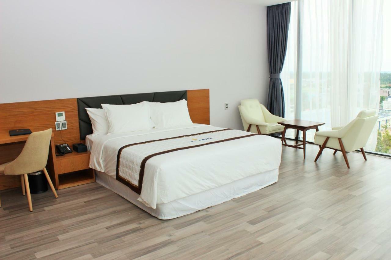 Sky Hotel Hong Ngu Dış mekan fotoğraf